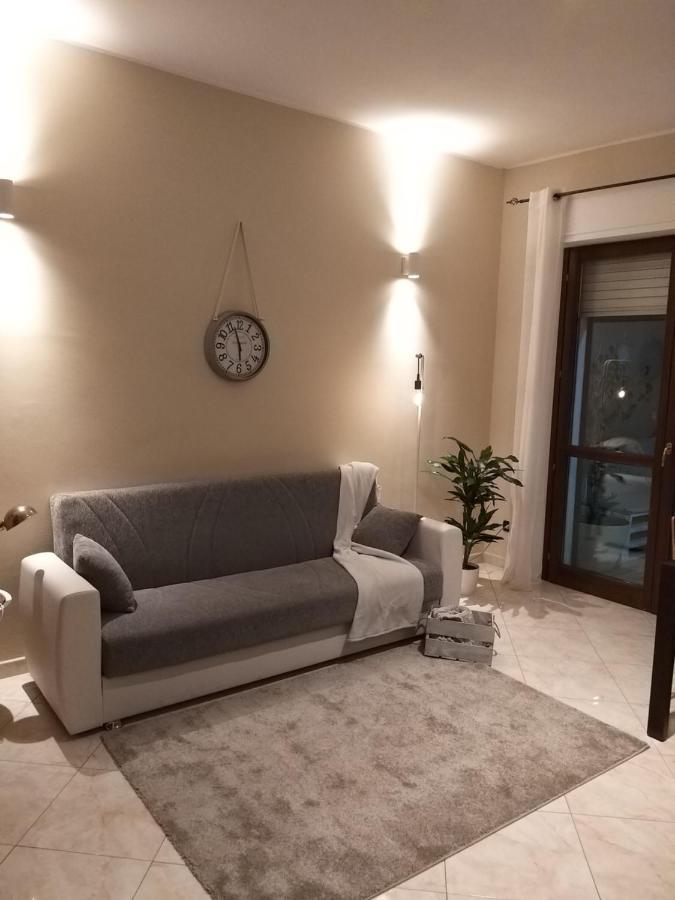 Sophia' S House Appartamento Quartello กวาร์ตู ซานเตเลนา ภายนอก รูปภาพ