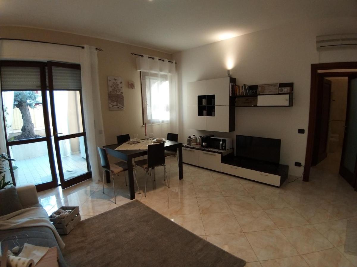 Sophia' S House Appartamento Quartello กวาร์ตู ซานเตเลนา ภายนอก รูปภาพ