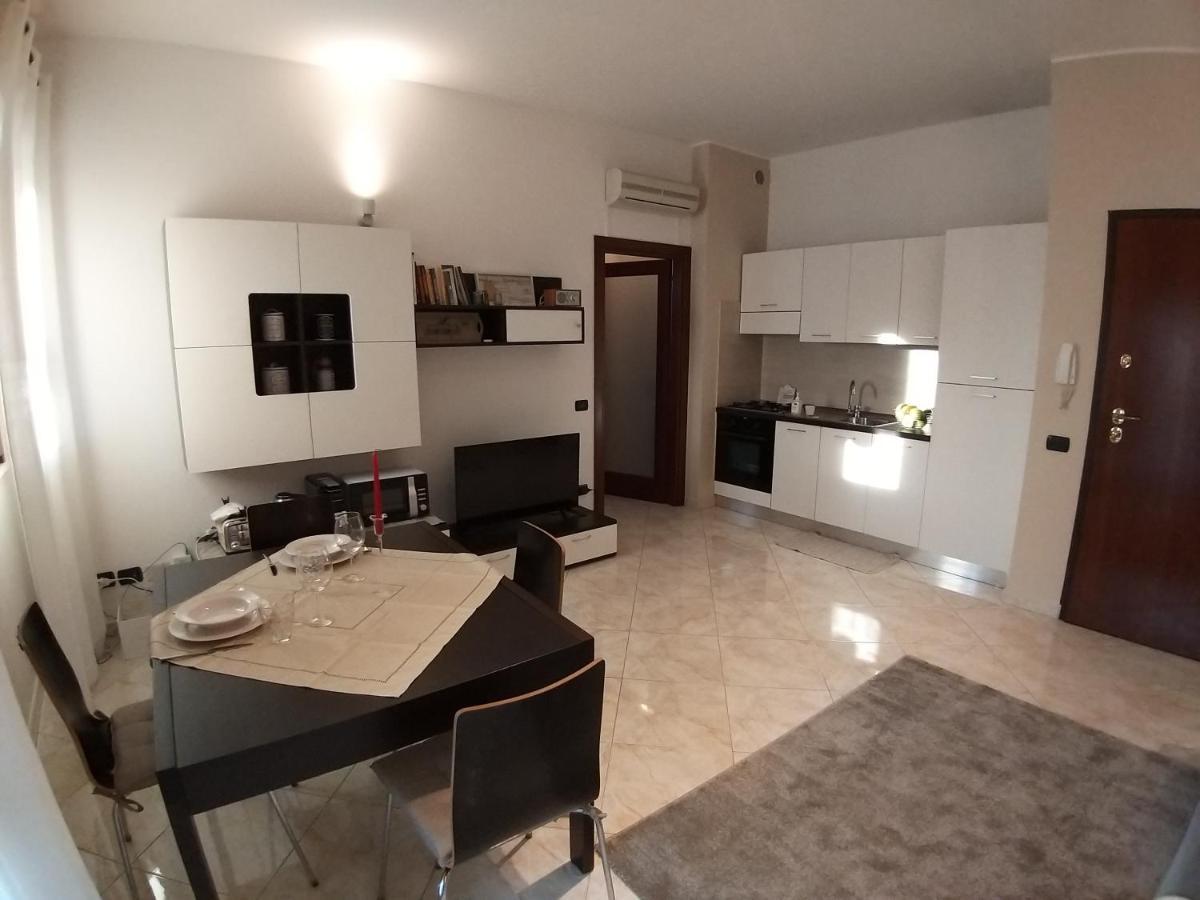 Sophia' S House Appartamento Quartello กวาร์ตู ซานเตเลนา ภายนอก รูปภาพ